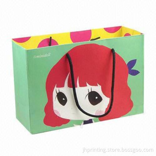 Paper Bag, Made of 200gsm Art Paper, OEM Samples are Ready in 3 Days